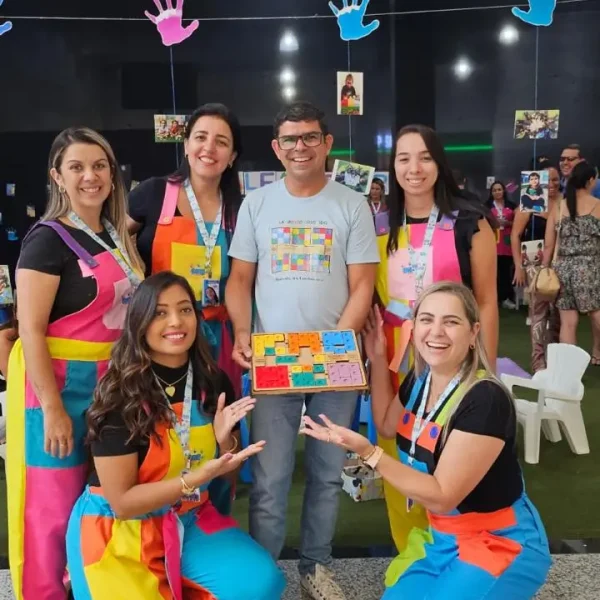 um jogo para todos - Labirinto Colorido